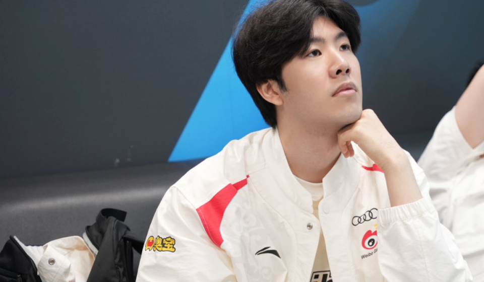 奇异果体育-Rookie回归赛场，势不可挡首场状态亮眼，FPX观众沸腾！的简单介绍