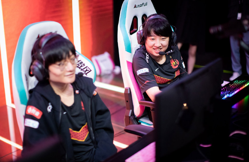 QYG-Doinb爆冷击败雄鹿，突破纪录引爆全场！的简单介绍